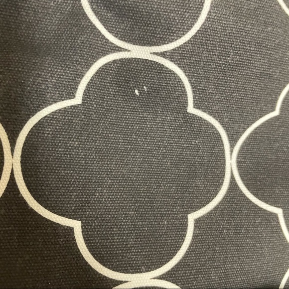 QUATREFOIL CANVAS TOTE BAG - Picture 12 of 13